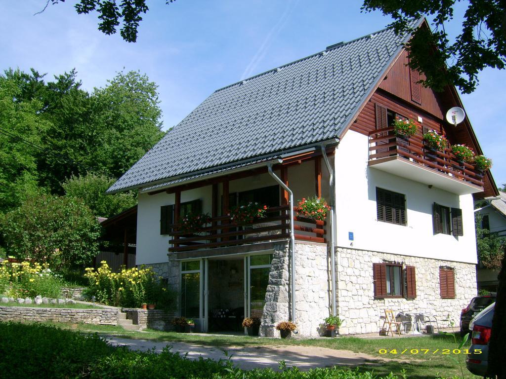 Vila Vuk Plitvička Jezera Exterior foto